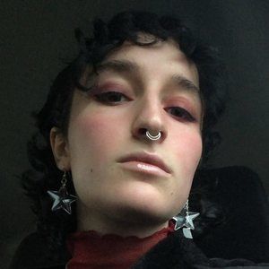 Meet your Posher, Cecilia